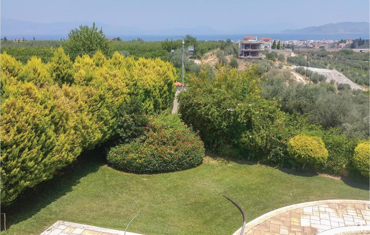 Lovely Home In Kiato With Wifi Exterior foto